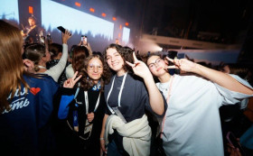 Гимназистка покорила федеральный форум «Утро» в Тюмени!.